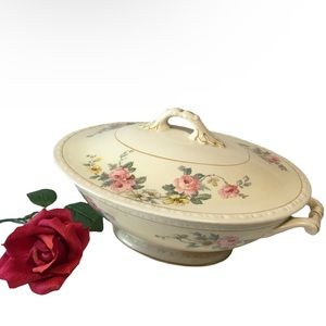 VTG 1944 Homer Laughlin Heather Rose Eggshell Georgian Covered Serving Dish